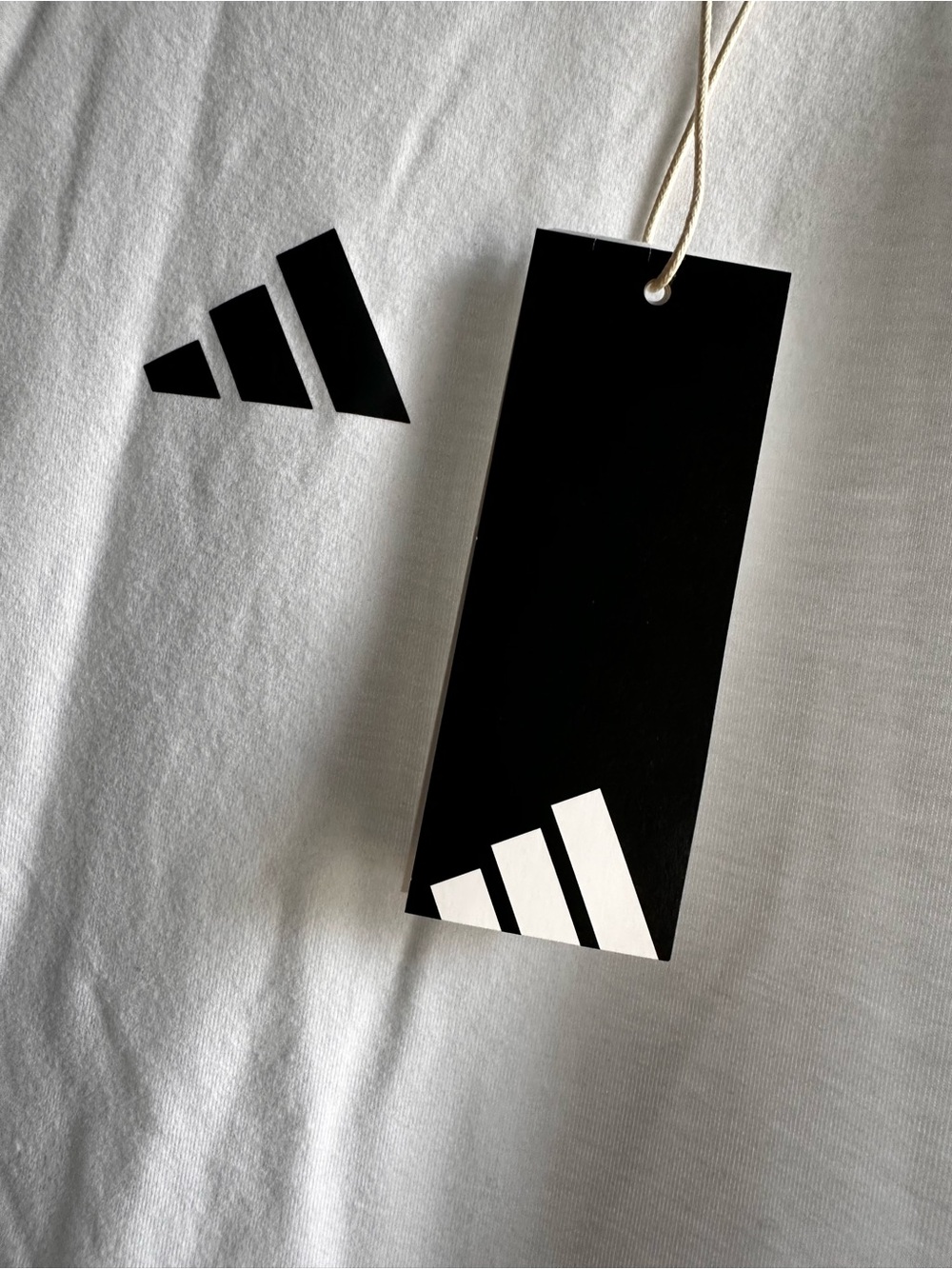 adidas White Ruched Crop Tee with Black Logo EXACTLY AS PICTURED ❤️ - Picture 7 of 11